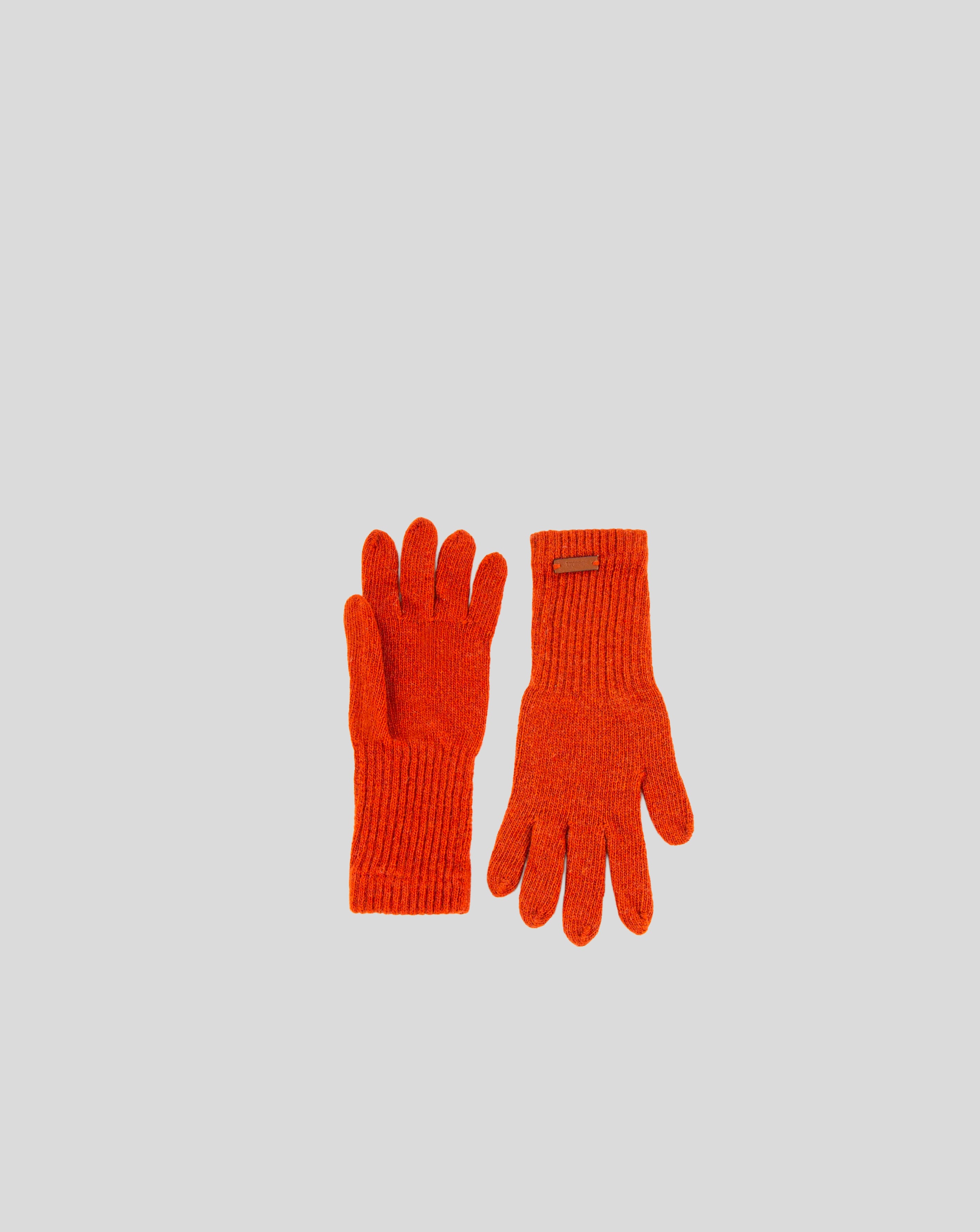 Niels - Red Amarante