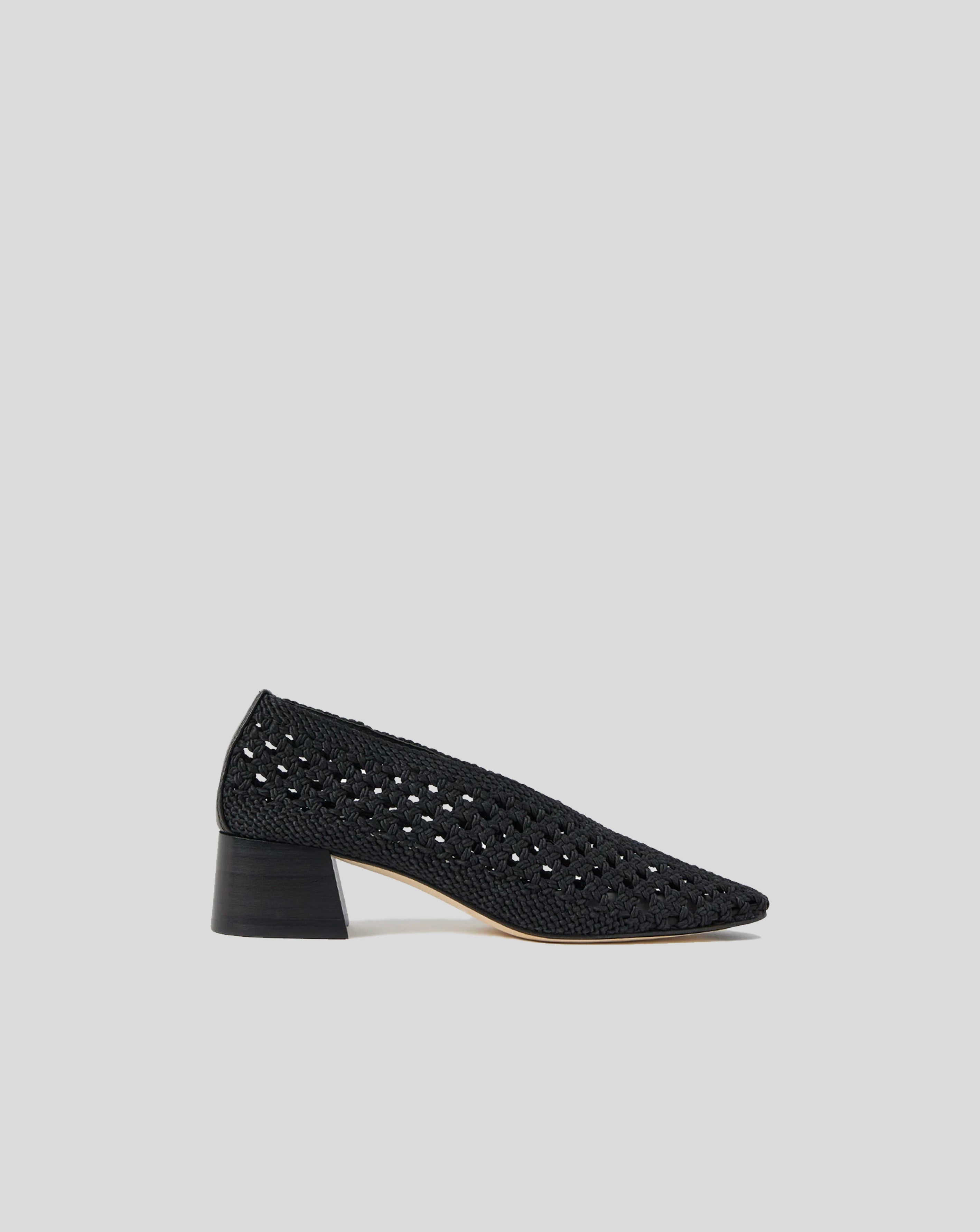 Taissa - Black