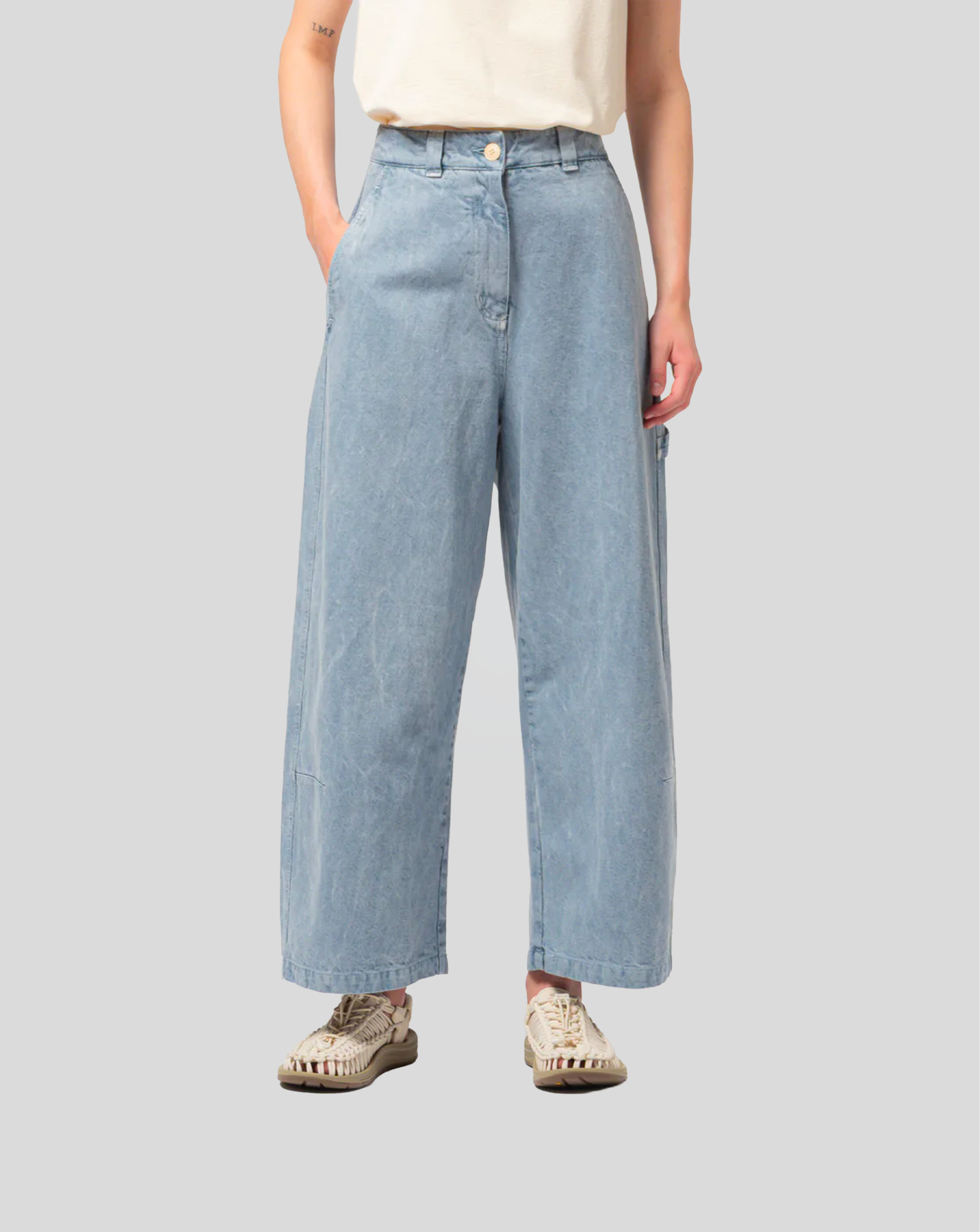 Submarine - Pearl Blue