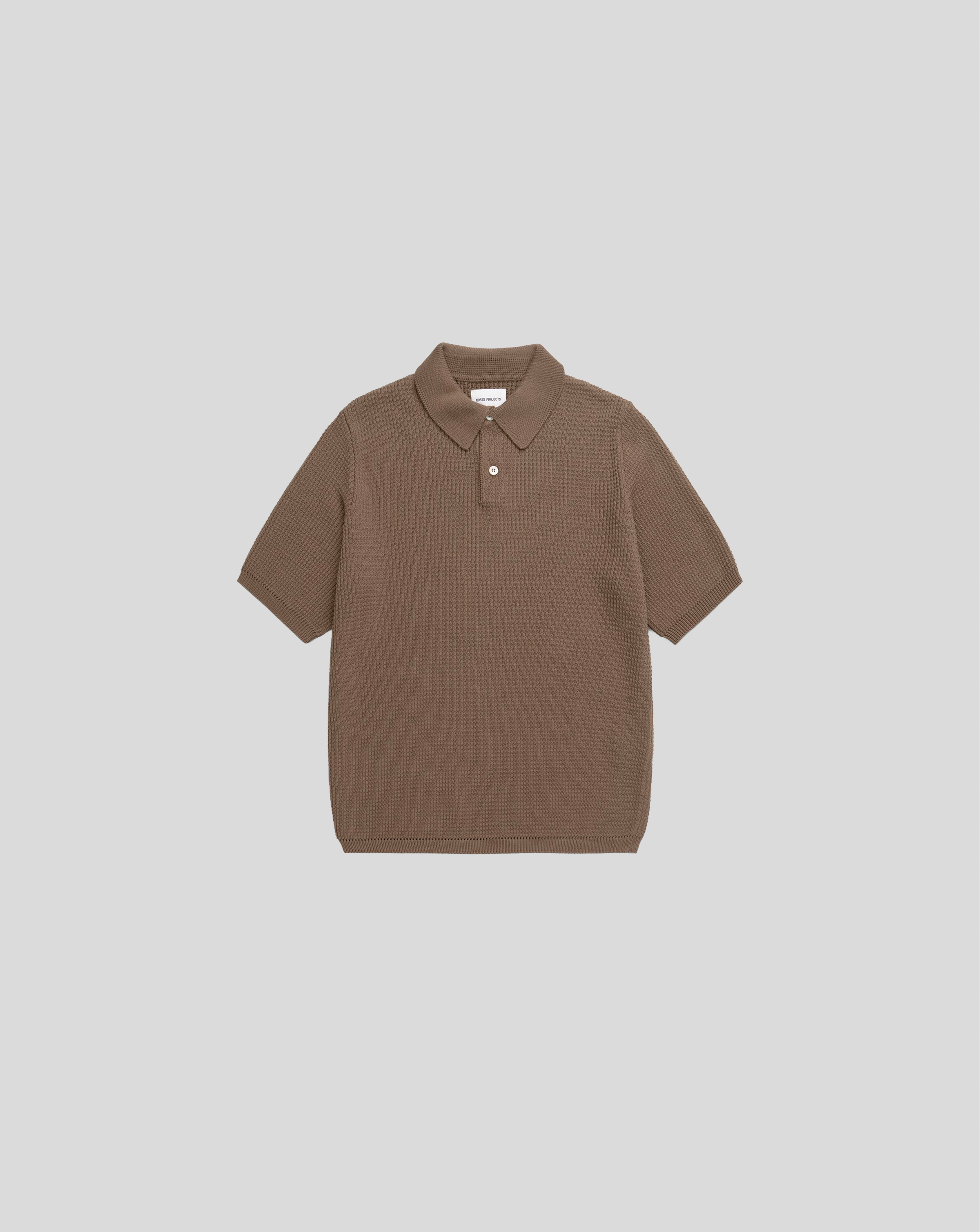 Anholt Polo - Walnut