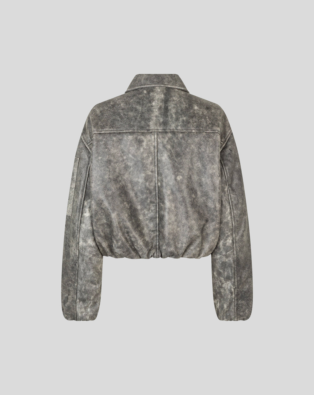 Bold - Dark grey wash