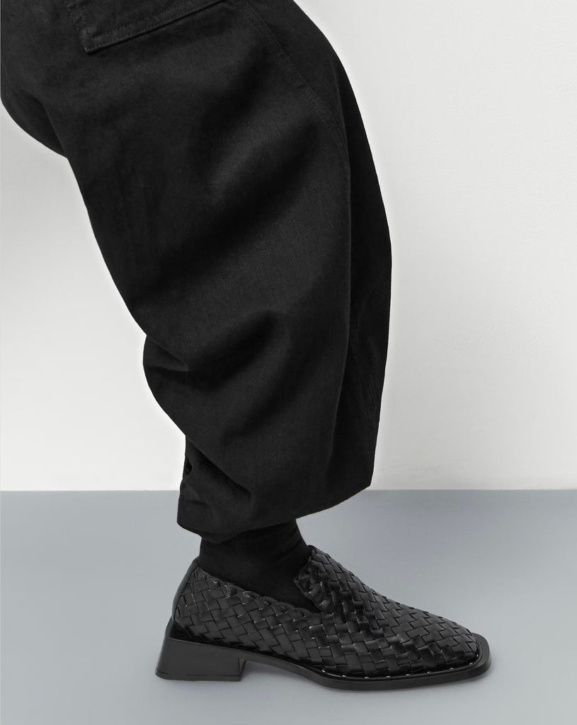 Skye - Black Loafers