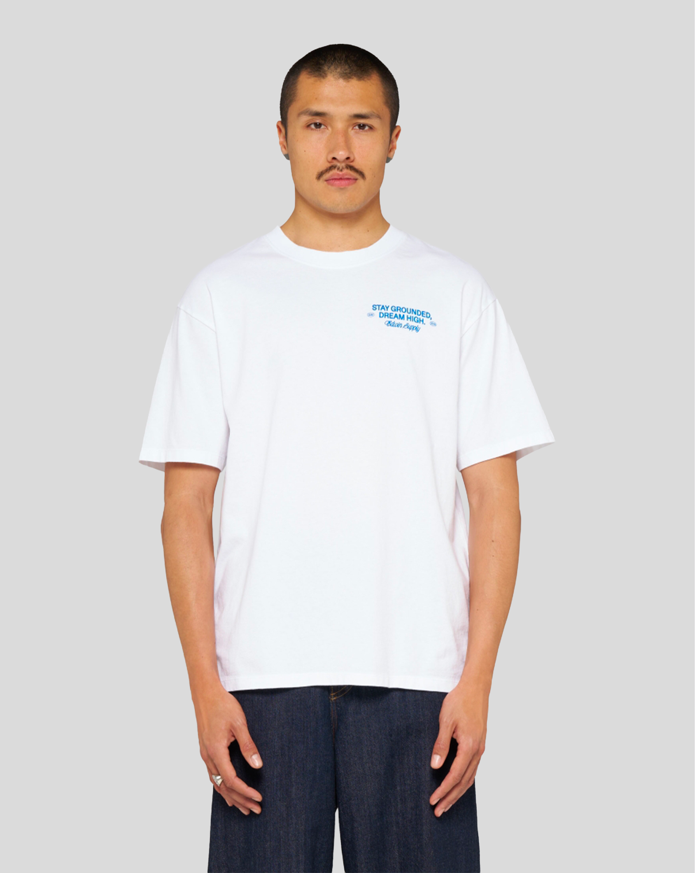 Laid-Back - White