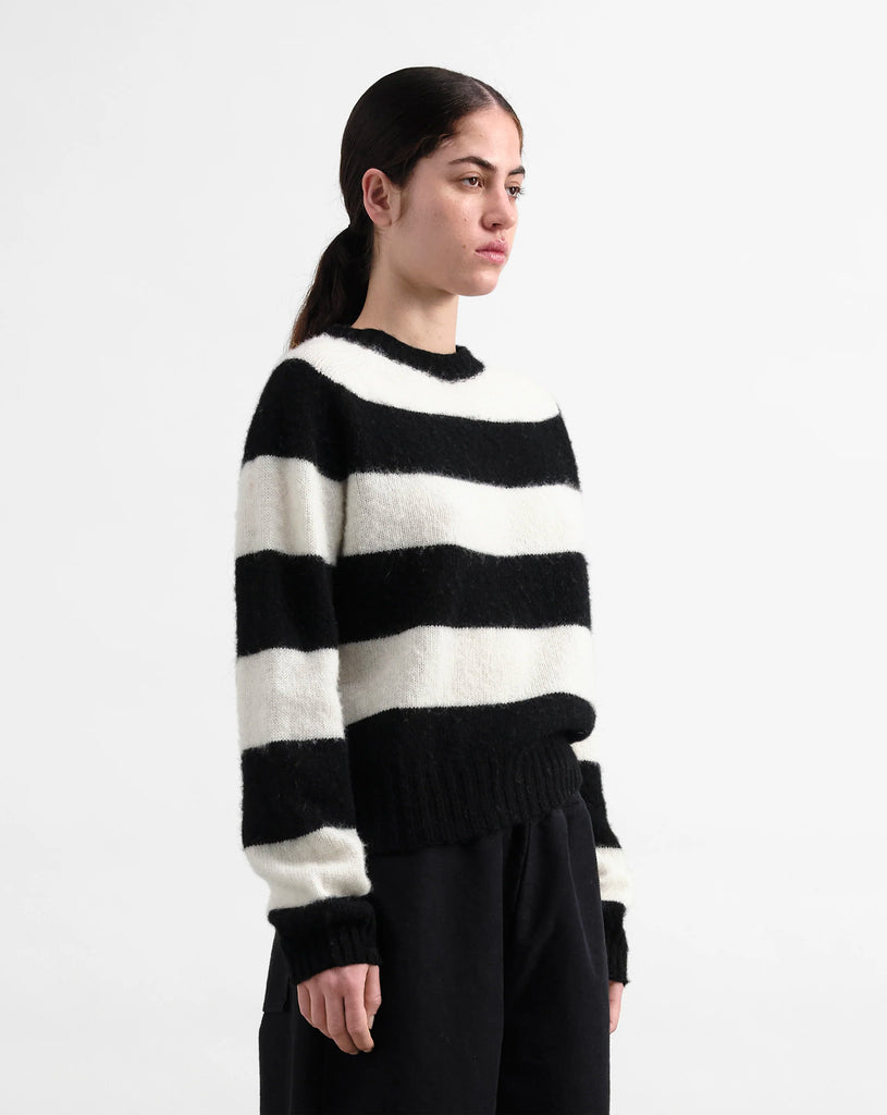 Jet Stripe - Black Cream