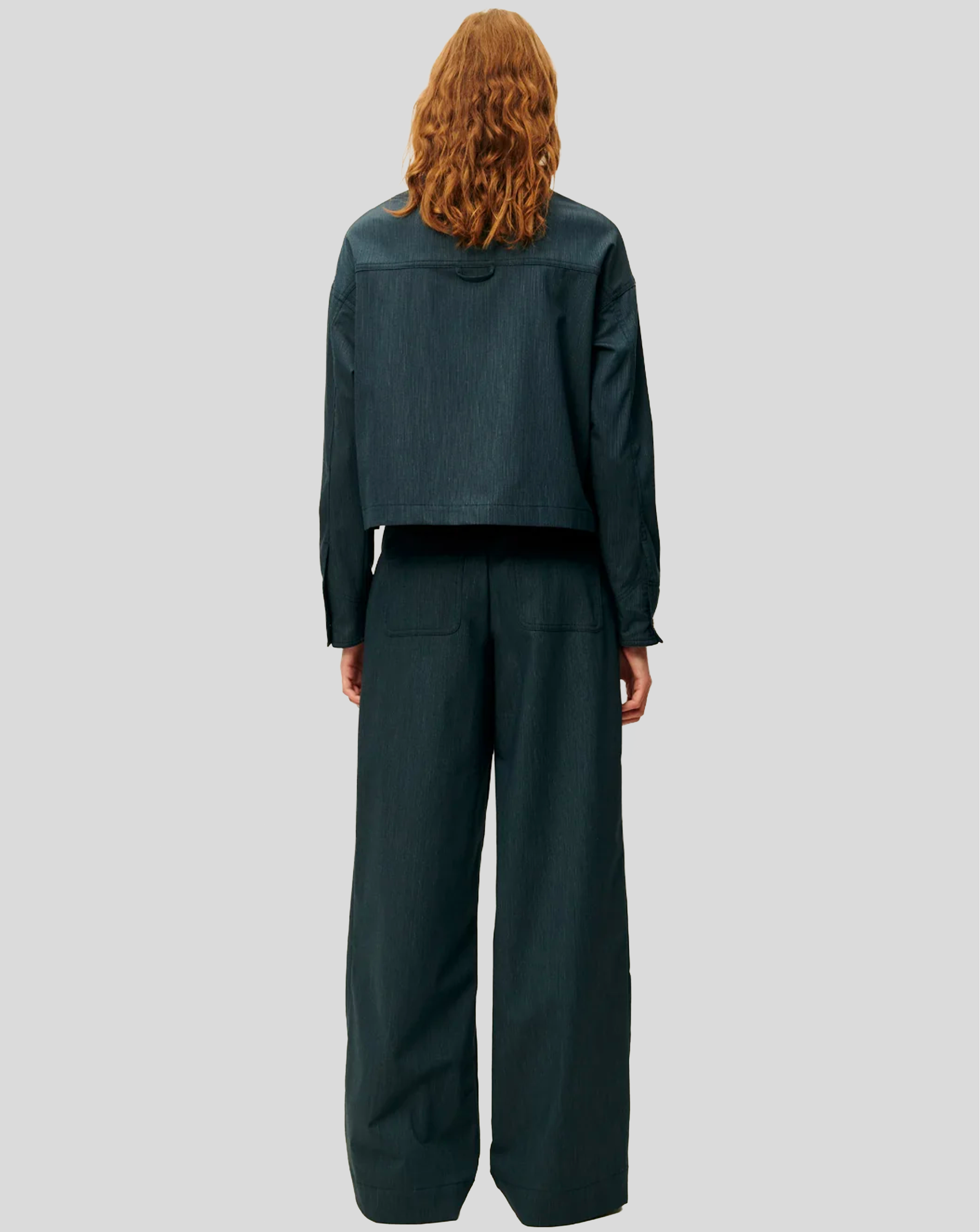 Manhatti - Worker Blue