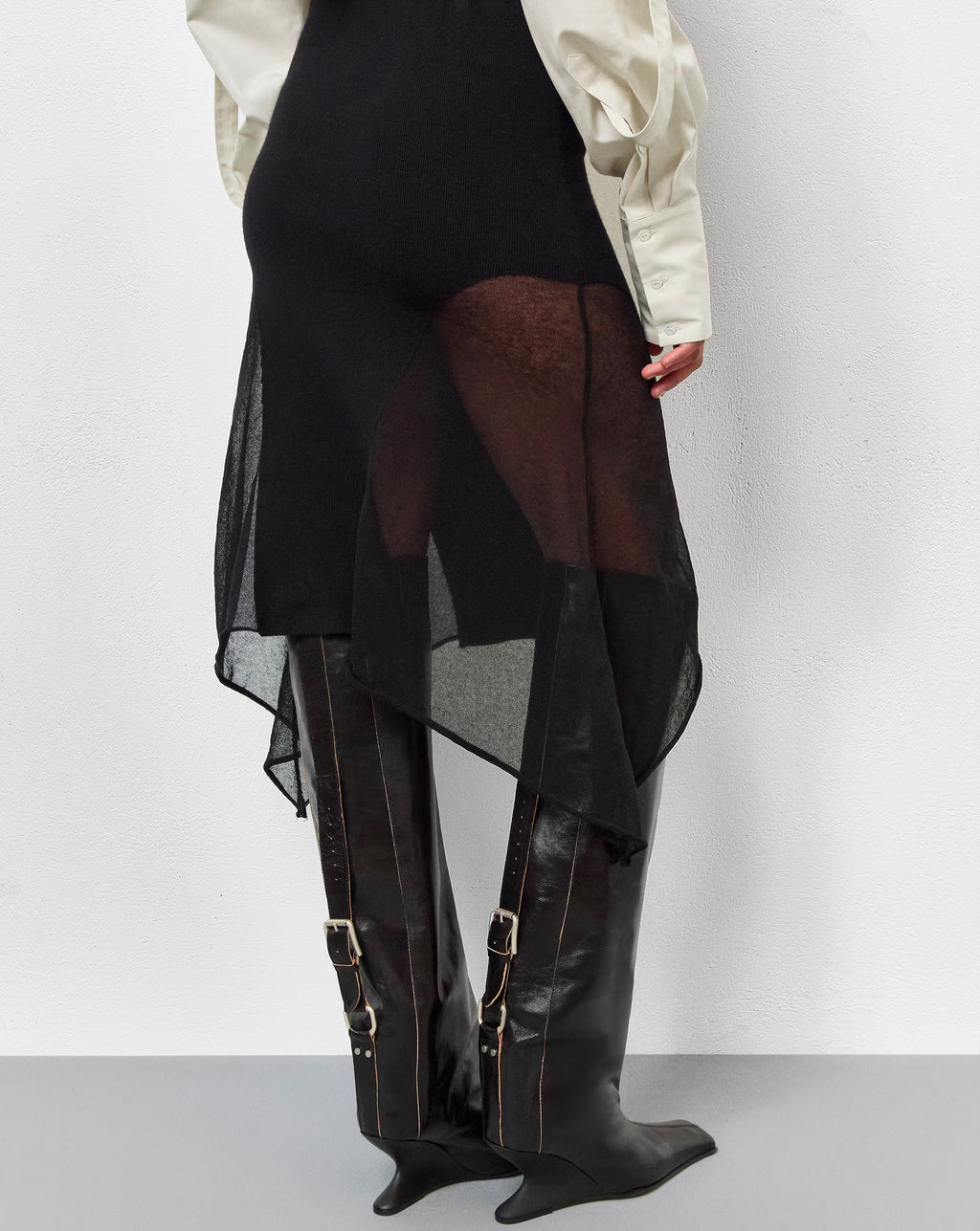 Lilah - Black