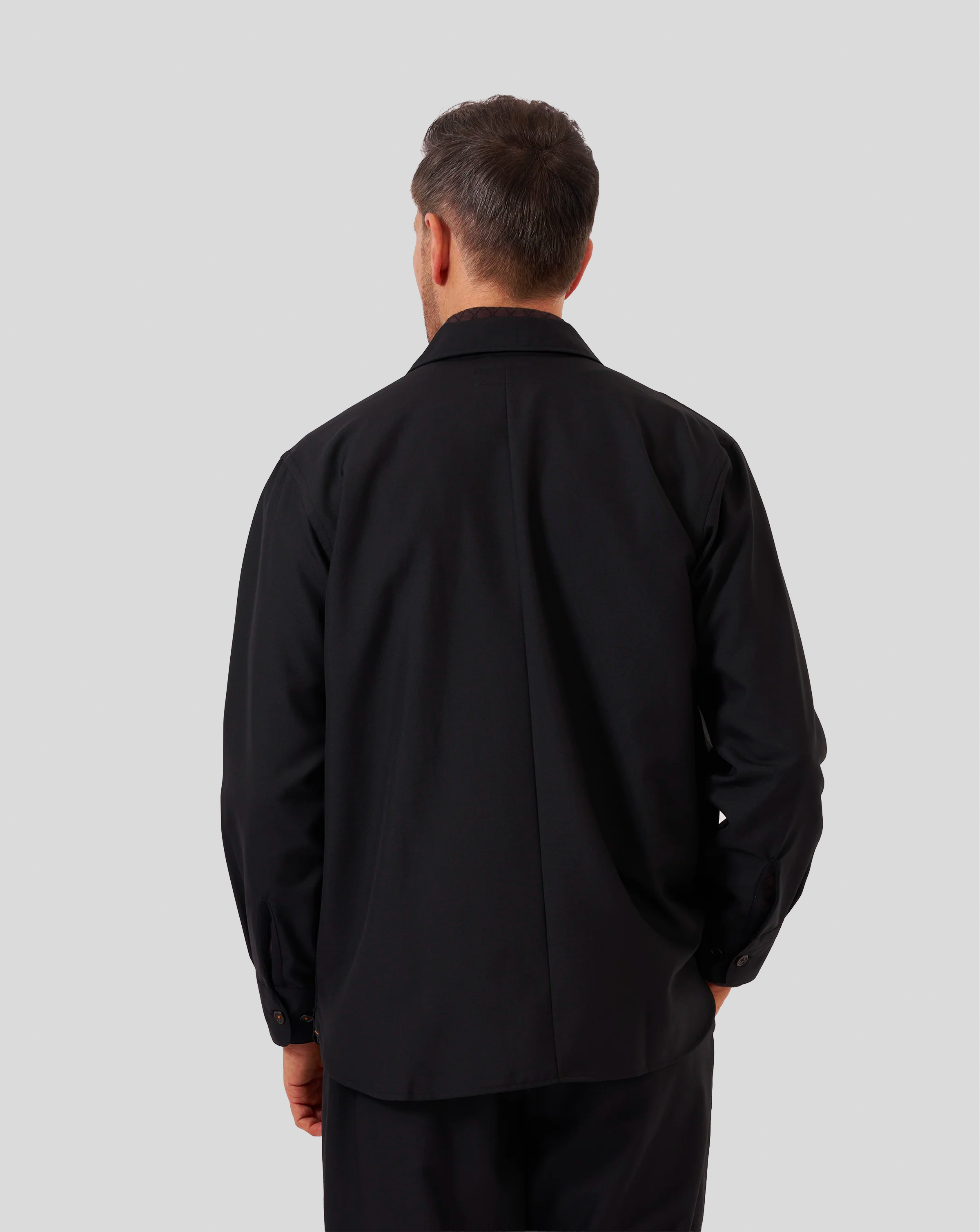 Travail Over - Black