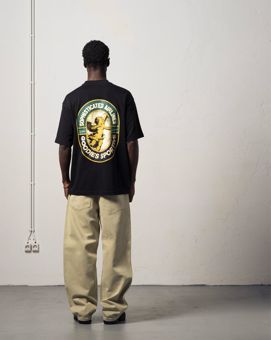 Sophisticared Airlines - Black