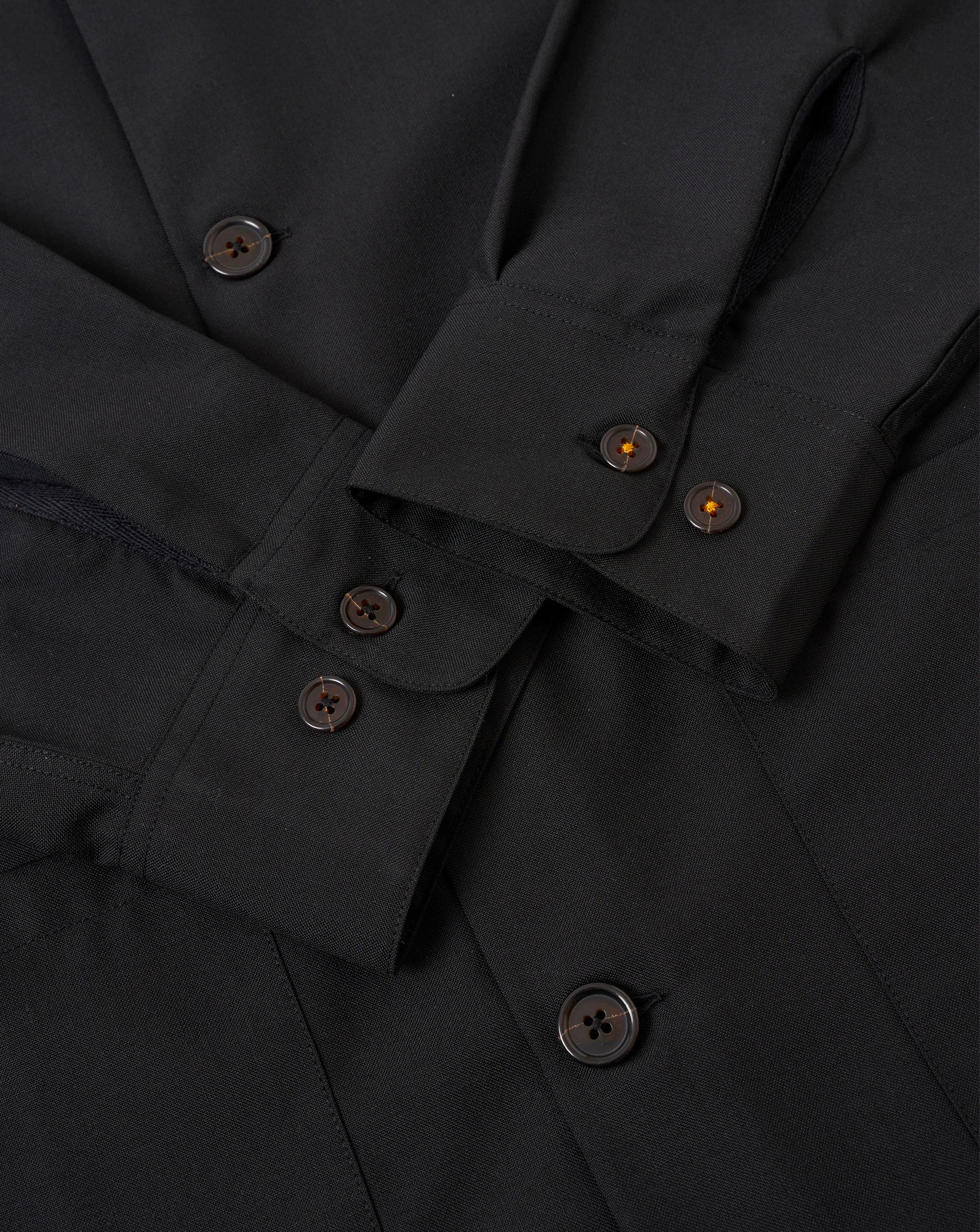 Travail Over - Black