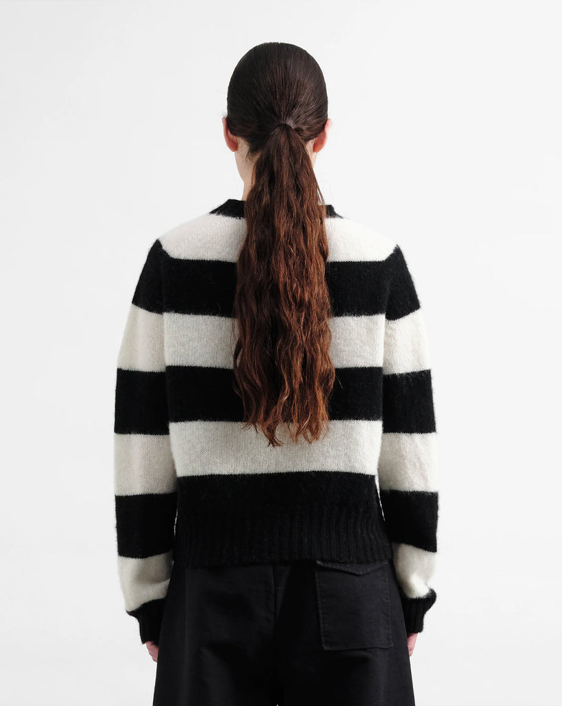 Jet Stripe - Black Cream
