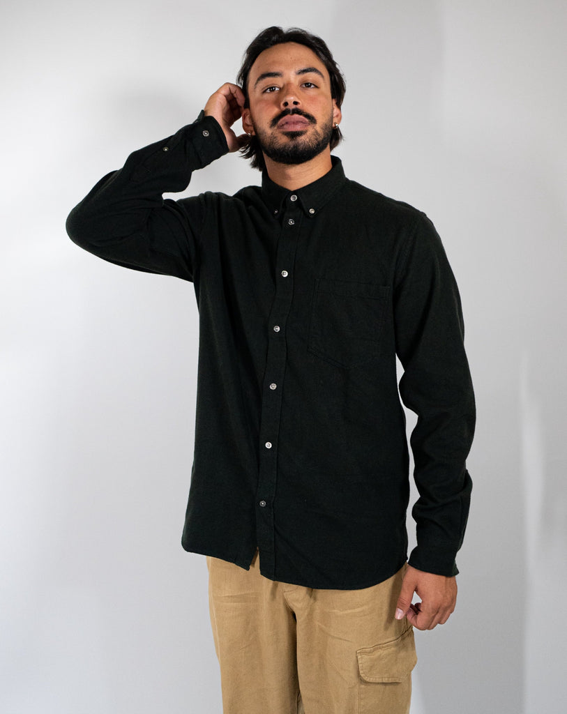 Chemise Anton Dark Green Norse projects Carnaby Perpignan